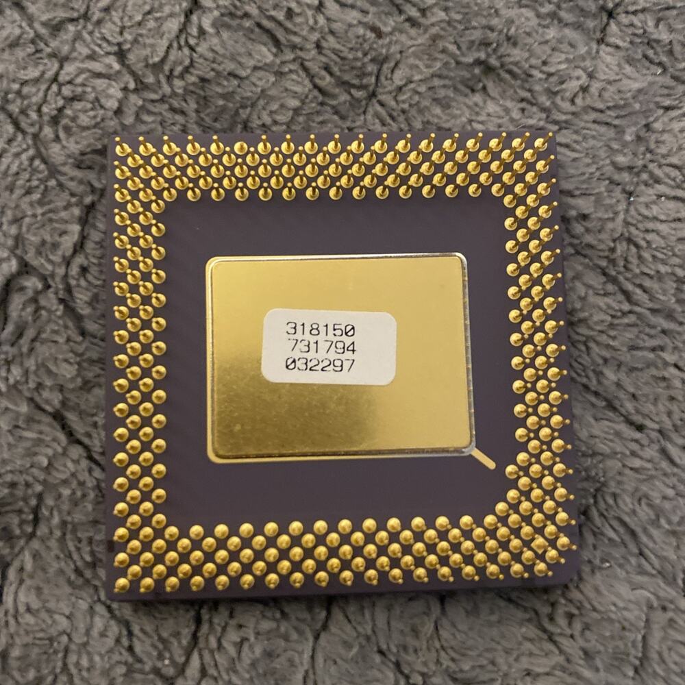 Socket 7 CPU - AMD K5 PR100 - AMD-K5-PR100ABR- 100MHz - Picture 2 of 2